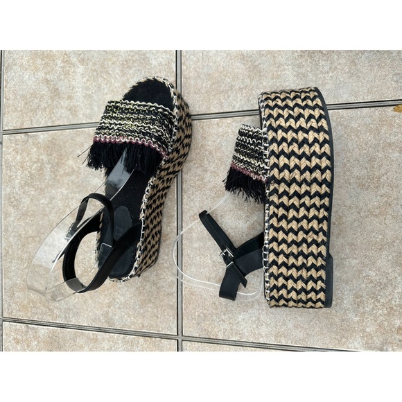 Schutz Sandals - Picture 8 of 14